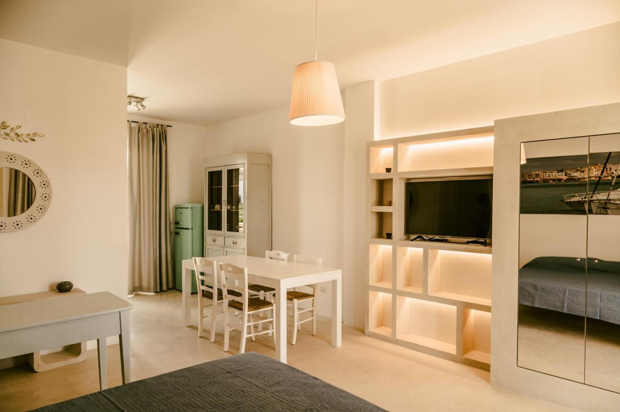 Villa Del Ponente Otranto Alimini Eksteriør billede